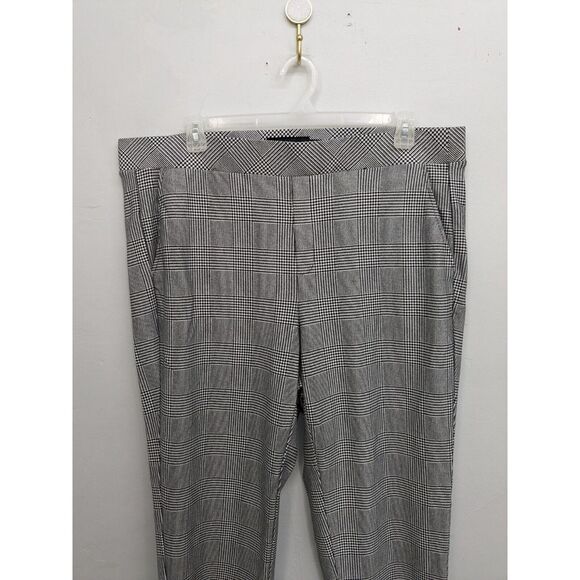 Torrid Gray Black Plaid Pull On Comfort Ponte Trouser Ankle Pants Size 3T‎ Tall - Picture 3 of 16
